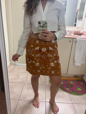 Francesca's Collections Rust Orange Embroidered Floral Mini Skirt